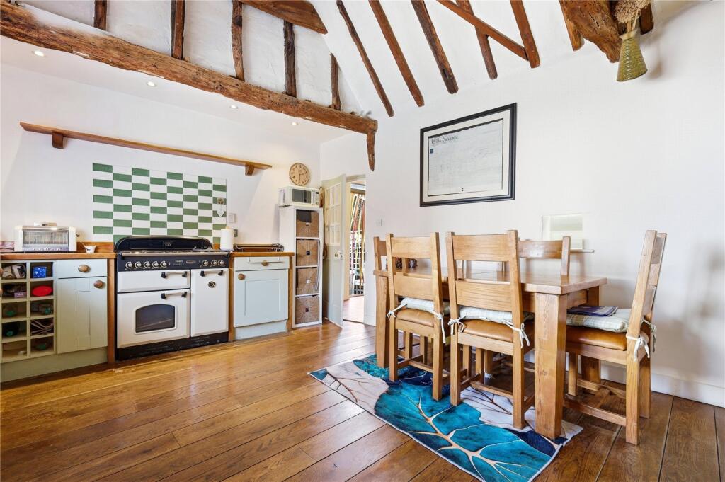 House in Uttlesford, Thaxted - View 2