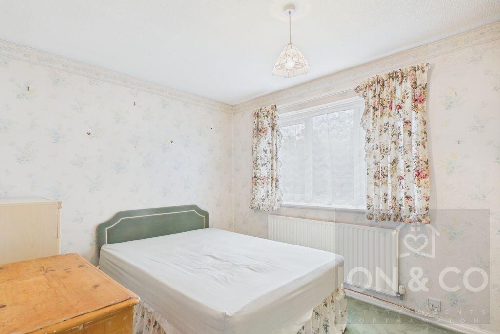Woodhall Close | West Hunsbury | NN4 - More