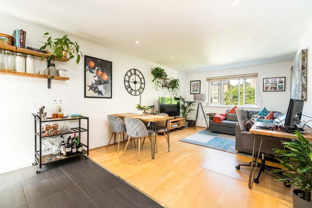 Main image of property: Vestry Mews, London