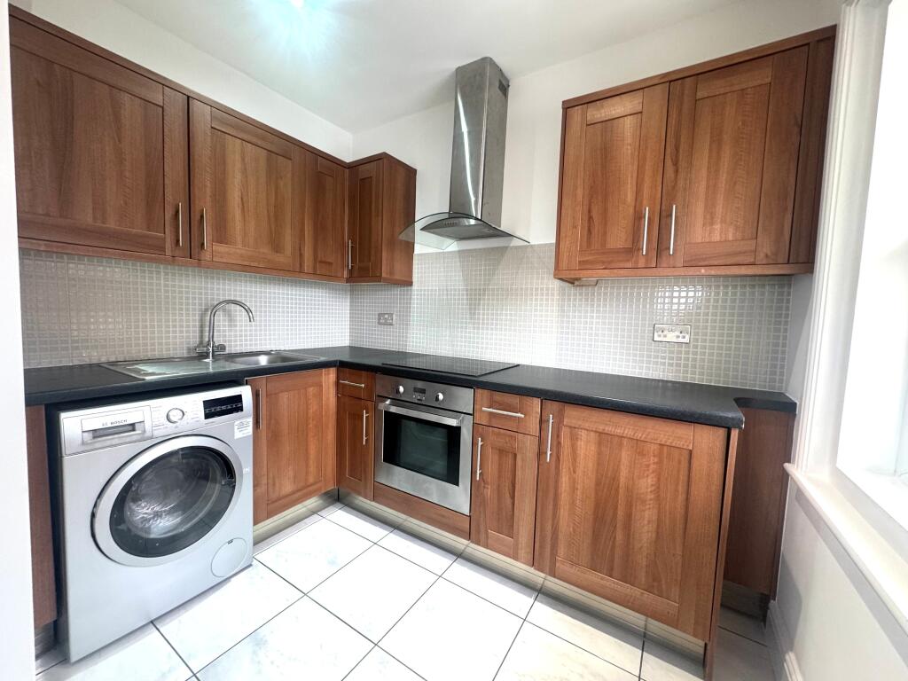 Apartment in Portsmouth - View 4