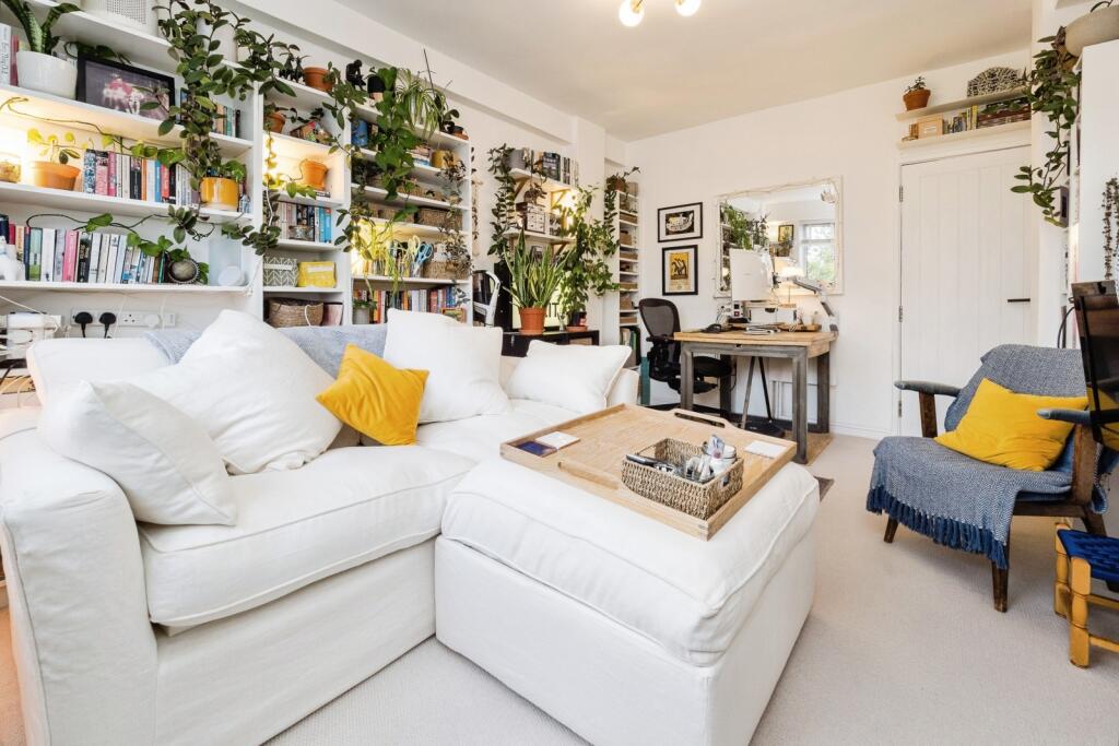 Main image of property: Mile End Road, LONDON, London, E1