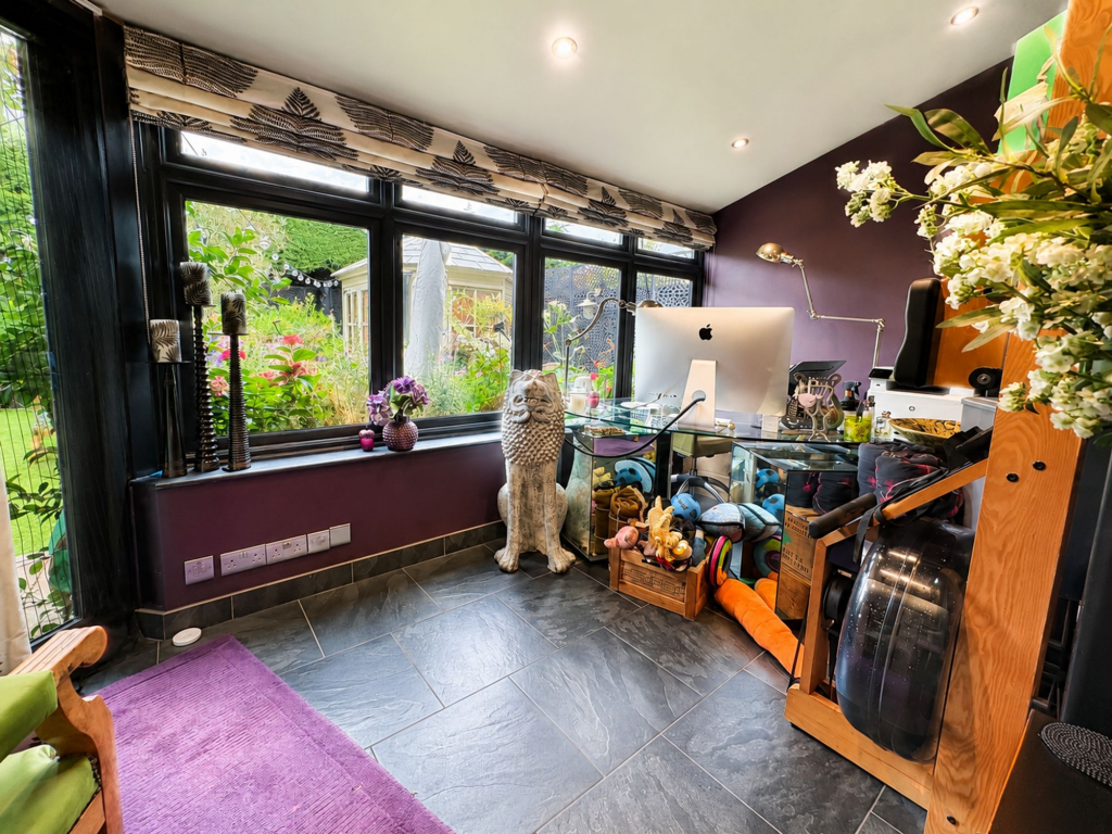 House in Harborough, Broughton Astley - More