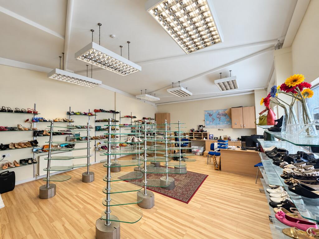 Main image of property: Second Floor Office, Chase Road, Park Royal