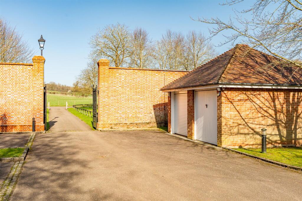 Additional image 28 of The Walled Garden, Tewin Water, Welwyn