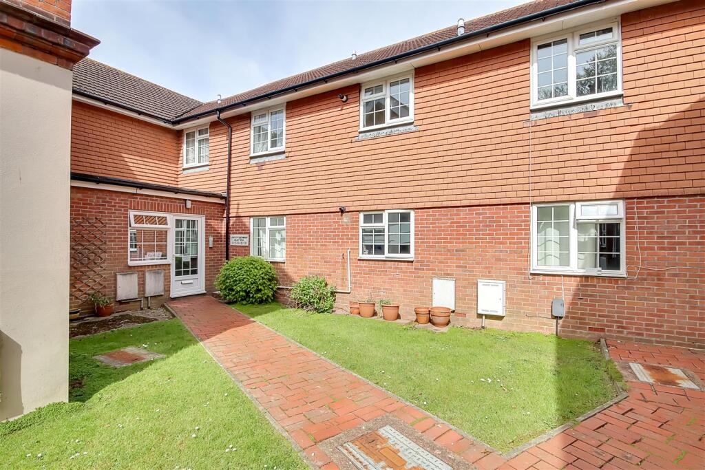 Main image of property: Loxley gardens, Bulkington Avenue, Worthing