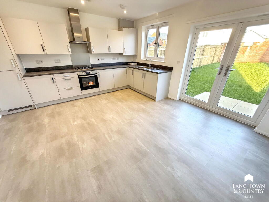 Orion Drive, Sherford, Plymouth photo 3