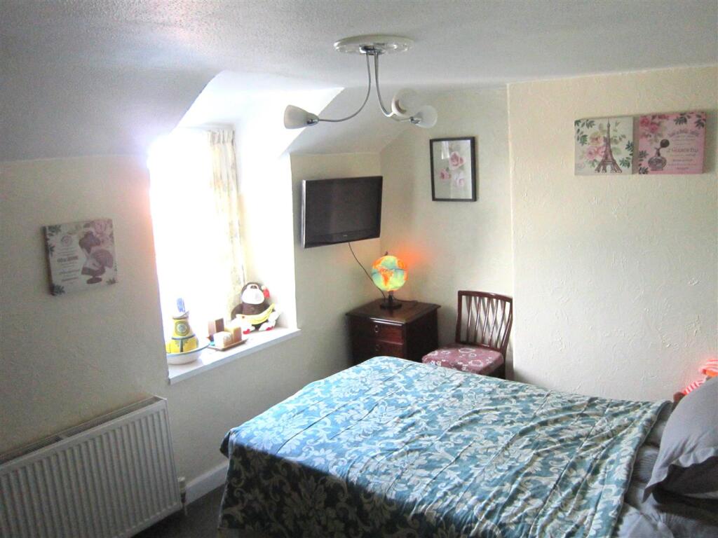 Llanrwst Road, Glan Conwy, Colwyn Bay photo 4