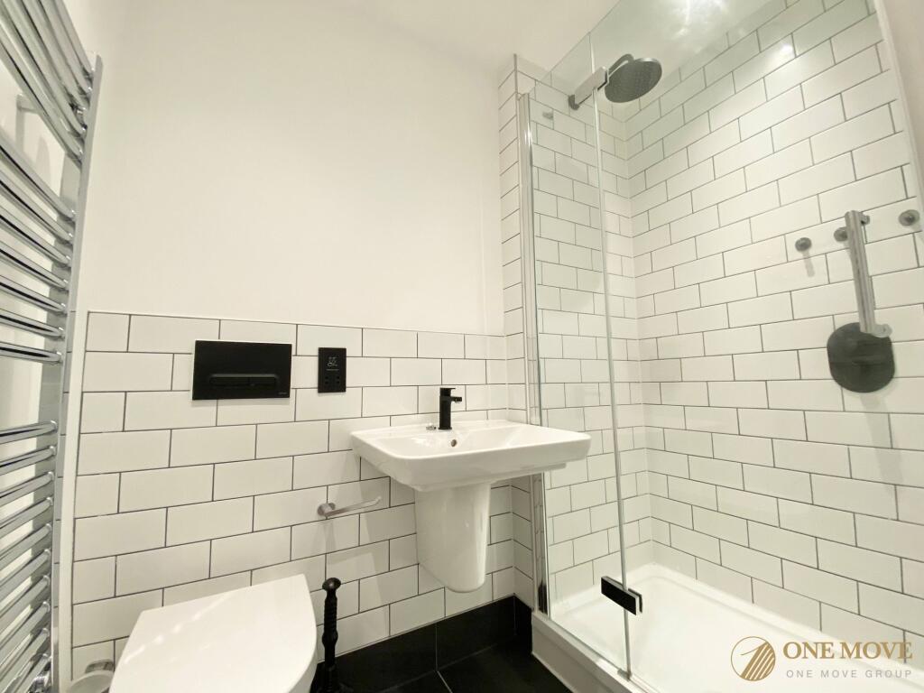 2 bedroom penthouse for rent