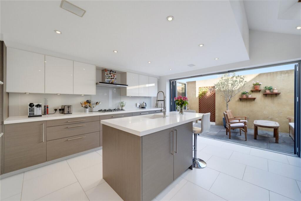 House in London, Falcon Estate, Clapham Junction - View 5