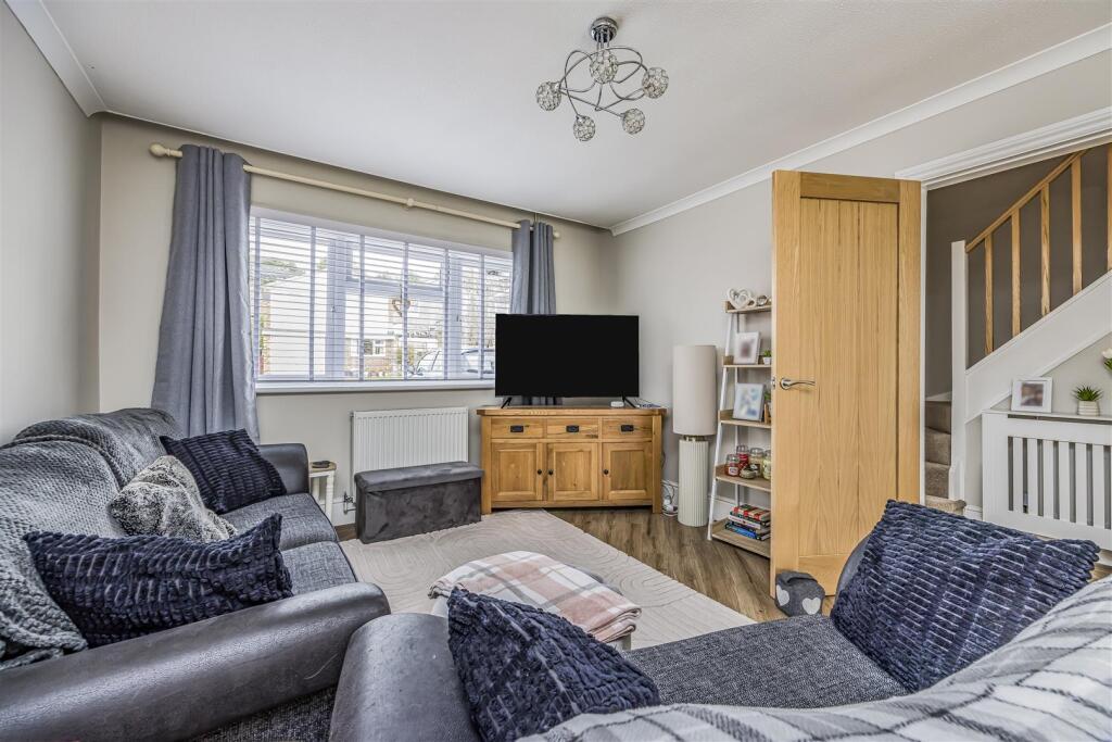 House in Portsmouth - More