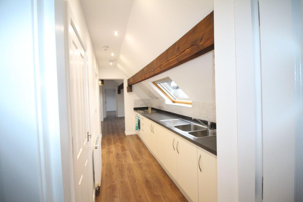 Apartment in Rotherham, South Yorkshire - More