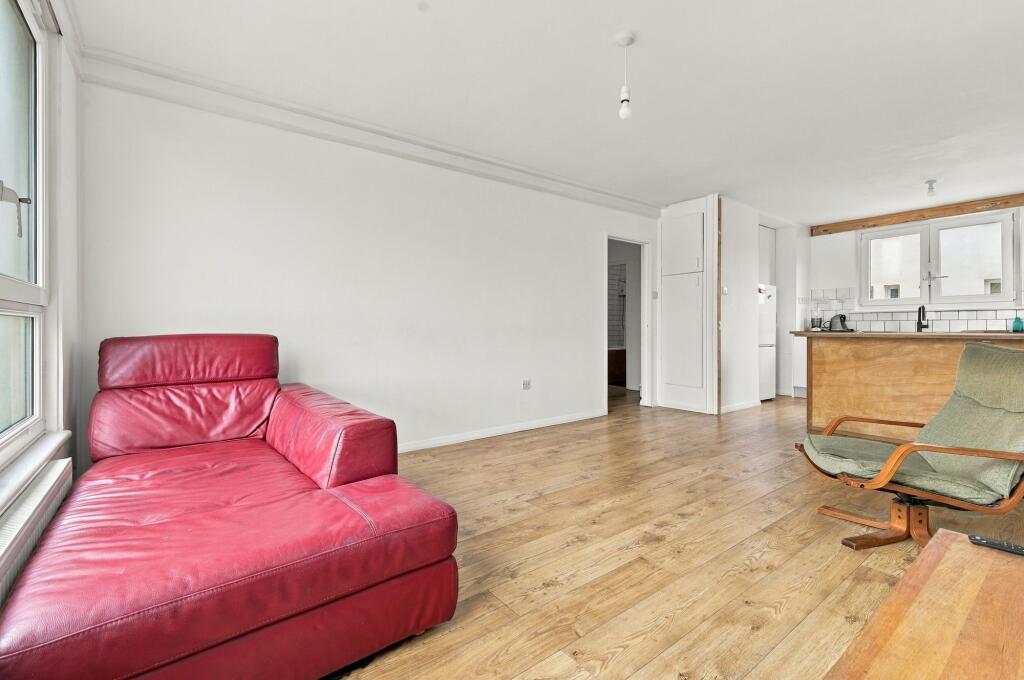 Apartment in London - View 3