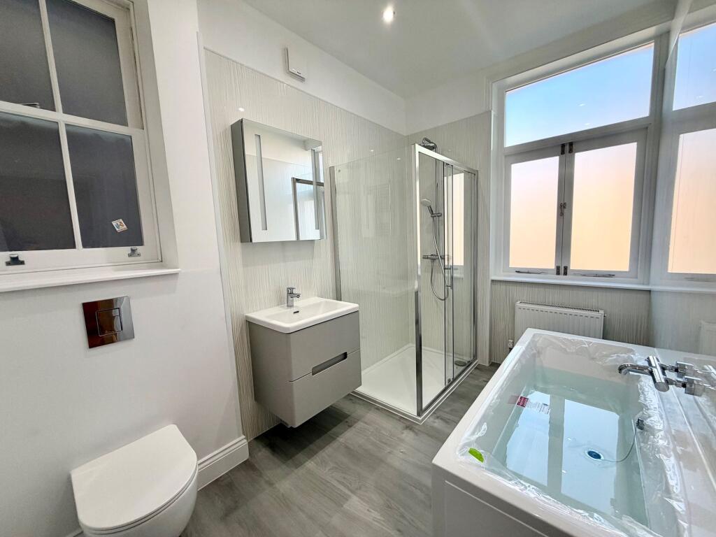 3 bedroom flat for rent