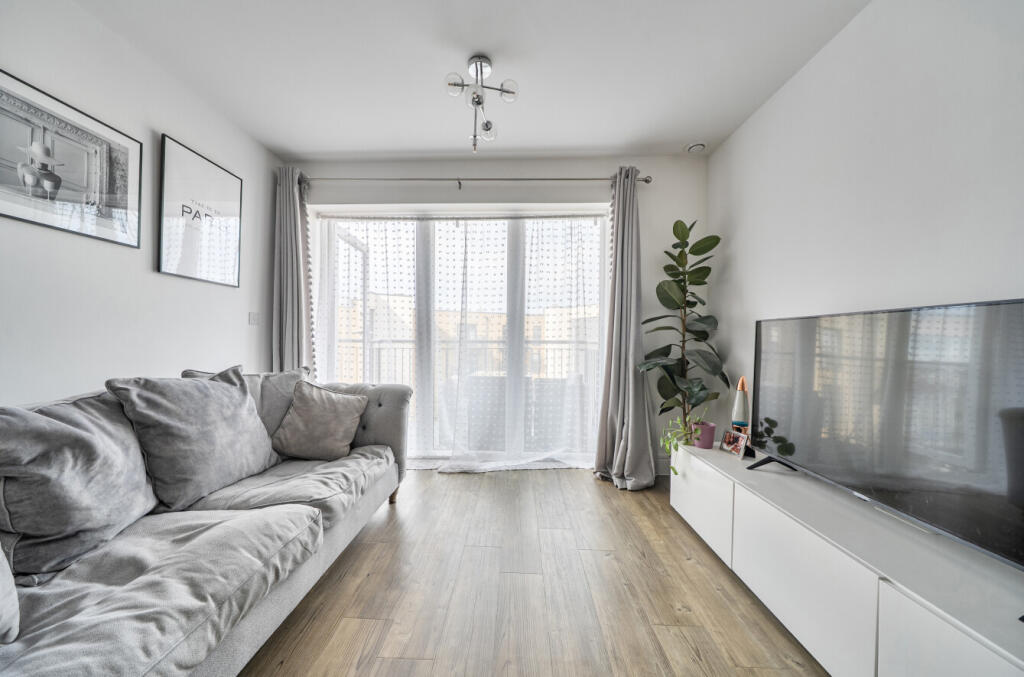 Apartment in Southampton - View 4