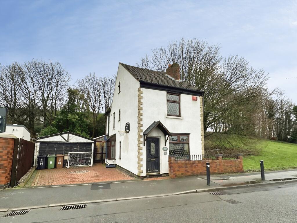 Main image of property: Stringes Lane, Willenhall, Wolverhampton, WV13