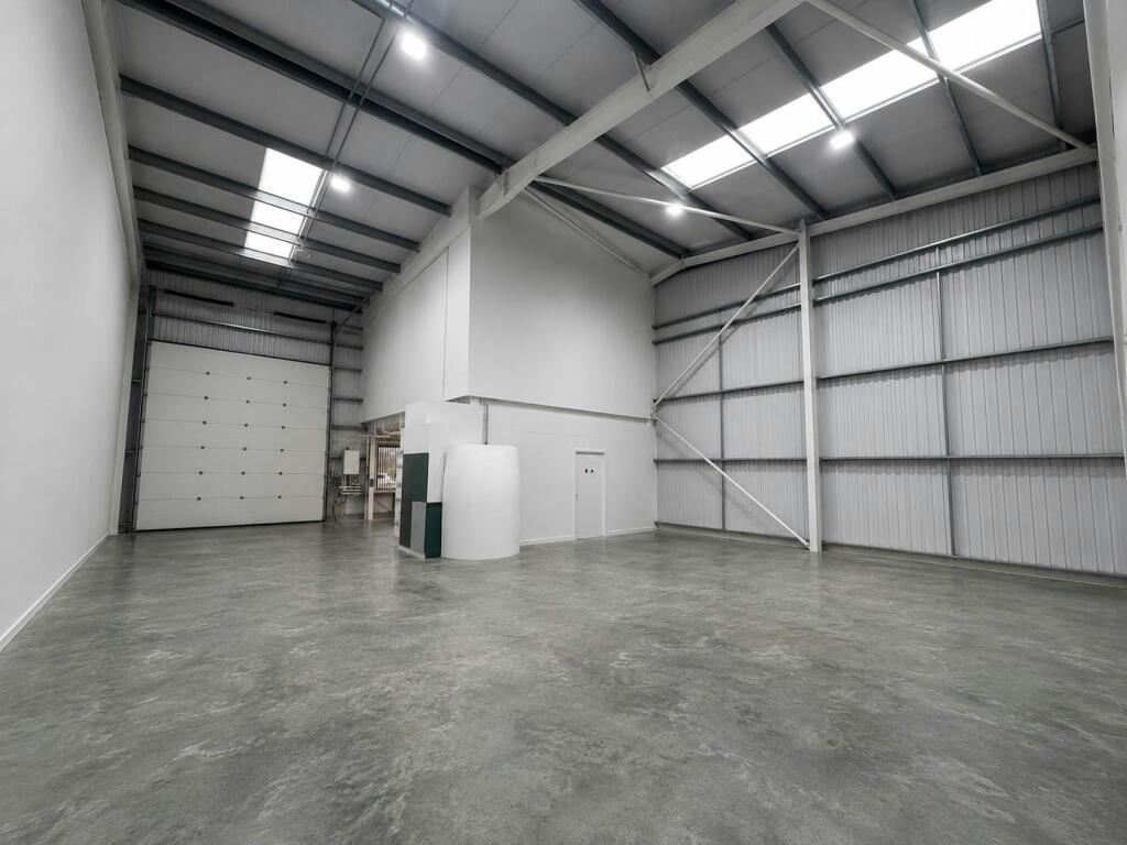 empty warehouse .jpg