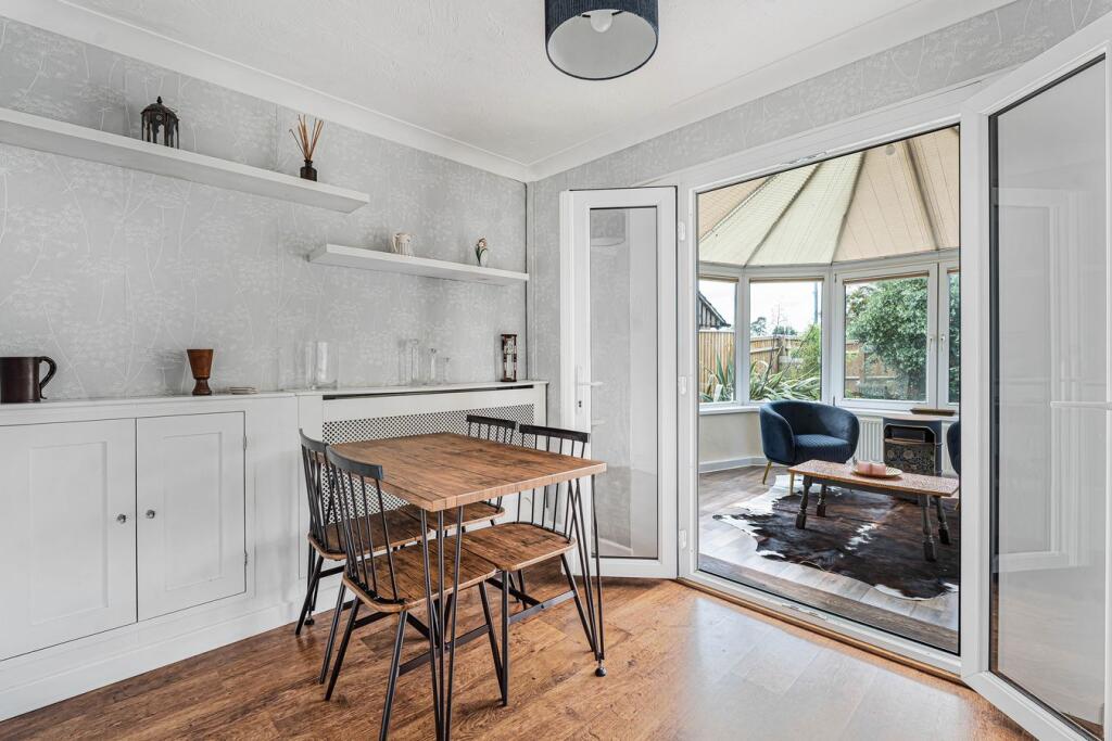 House in Stroud, Chalford - View 5