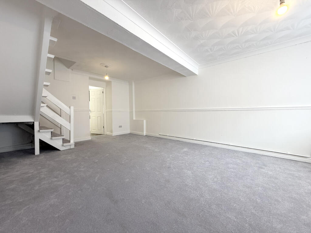 House in Cwmdare, Aberdare West - View 2