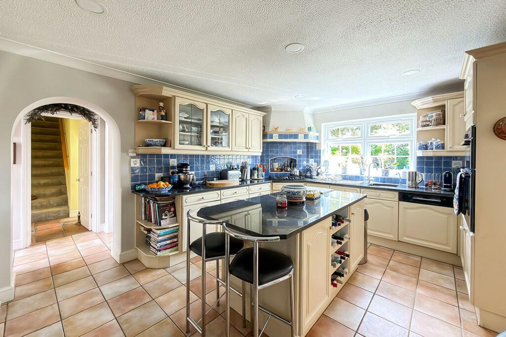 The Oaks, Rustington, BN16 photo 5