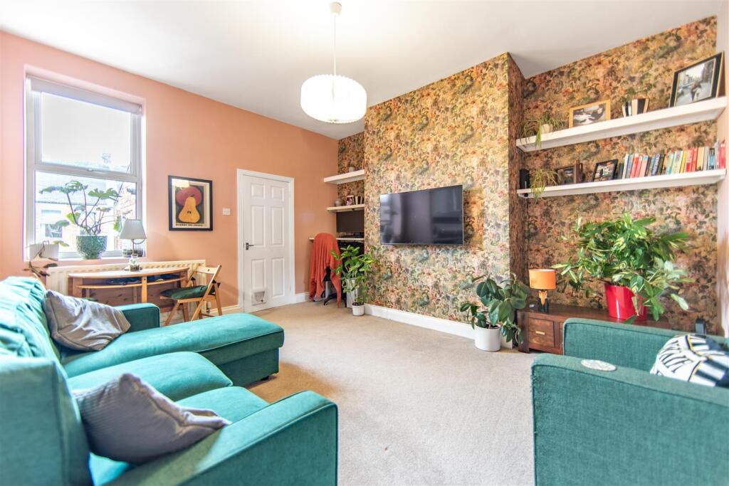 Apartment in Newcastle upon Tyne, Heaton - View 2