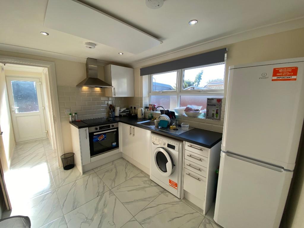 Main image of property: Flat 2, 57 Lodge Road, Southampton, Hampshire, SO14