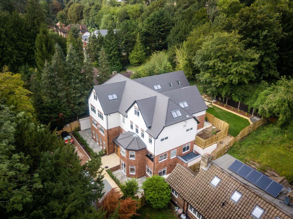 Main image of property: Welcomes Road, Oakhill House, CR8