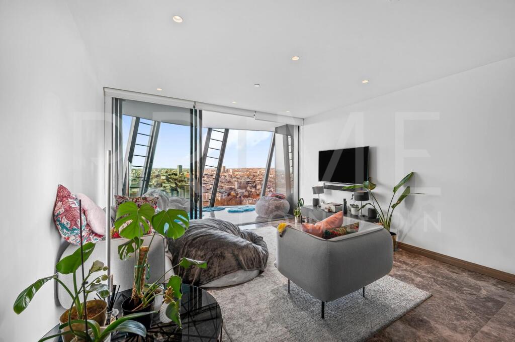 2-bed flat on One Blackfriars, 1 Blackfriars Road, London, £2,250,000