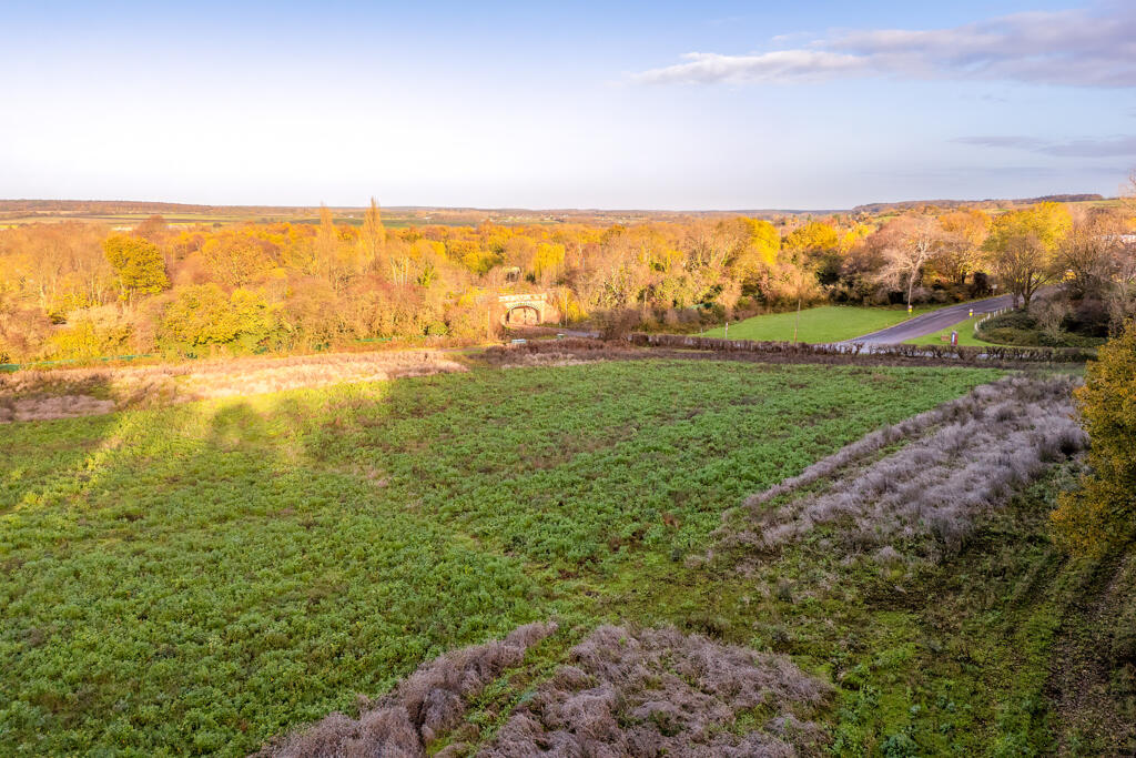 2.46 Hectare (6.11 Acre) Field At Kirton, Ollerton, Nottinghamshire, NG22 9LB - View 5