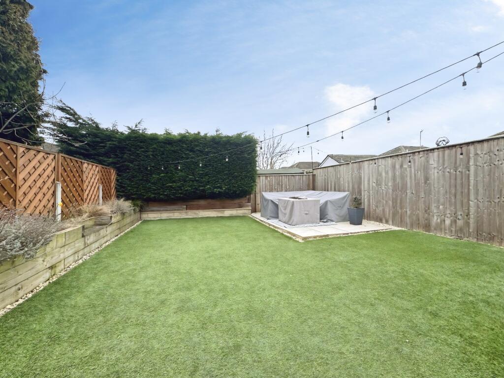 Additional image 18 of Kenmore Avenue, Cleckheaton, BD19