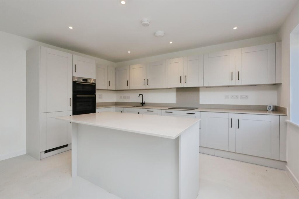 Ashbourne View, Hellingly, Hailsham photo 5