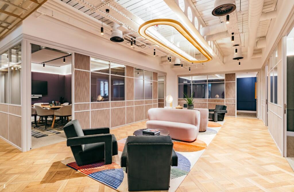 Meeting room suite