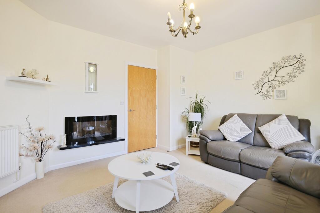 Apartment in Test Valley, Mainstone, Romsey - More
