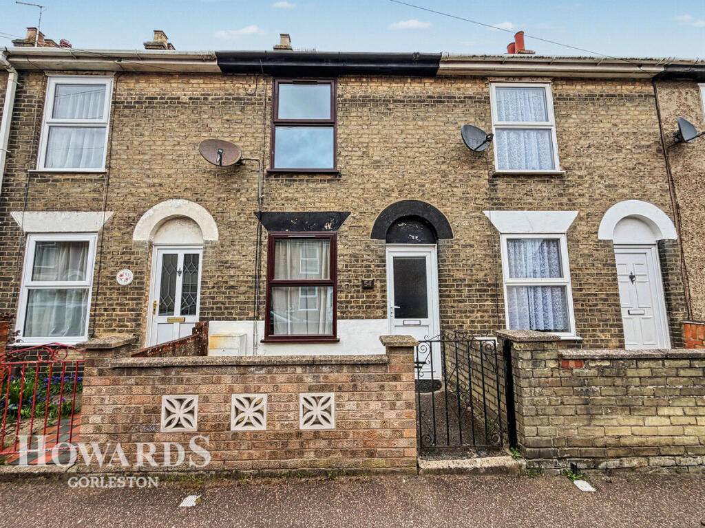 Main image of property: Lower Cliff Road, Gorleston
