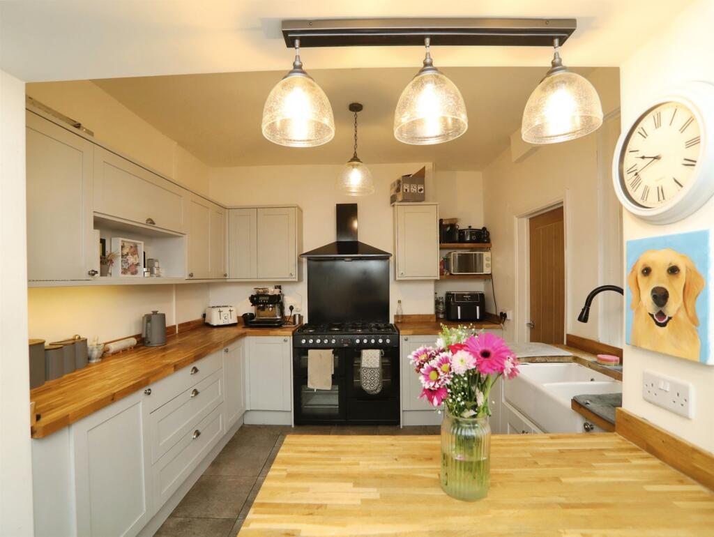 House in Cardiff - View 2