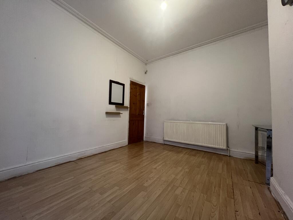Woodland Road, Gorton – pohled 6