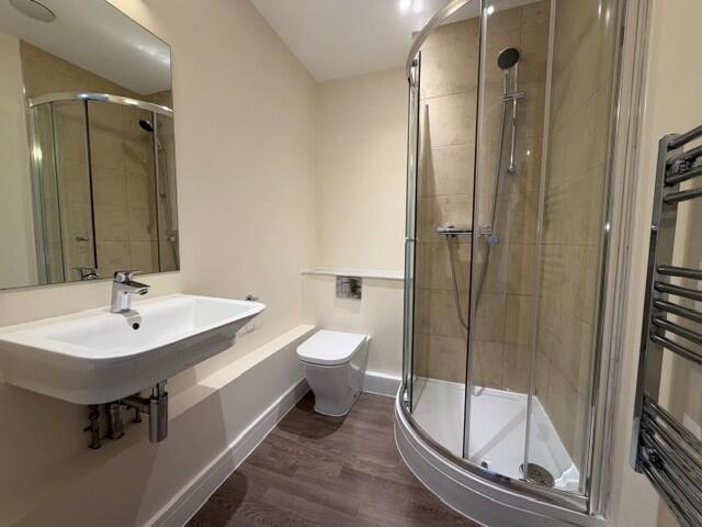 Apartment in Leicester - More
