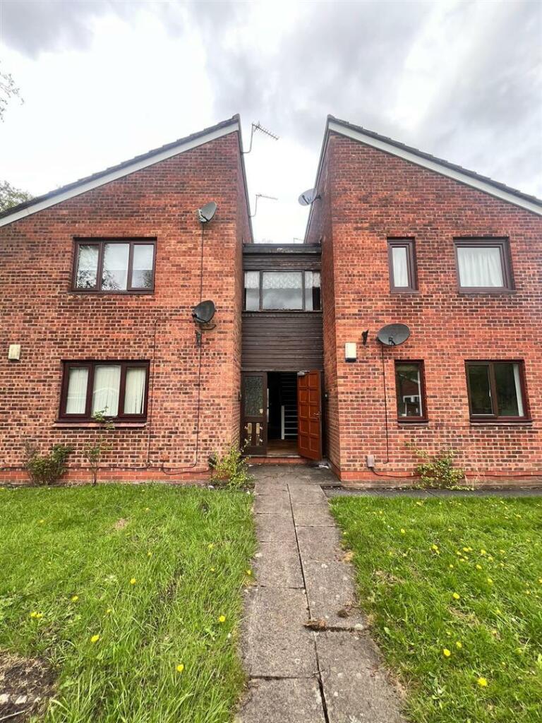 Apartment in Warrington - View 2