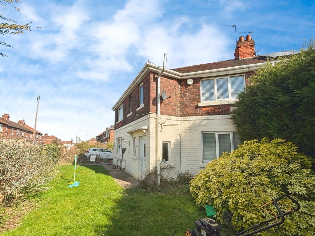 Highfield Lane, Manton  photo 2