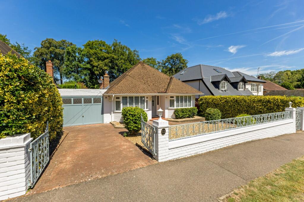 Main image of property: Grovewood Close, Chorleywood, Rickmansworth, Hertfordshire, WD3