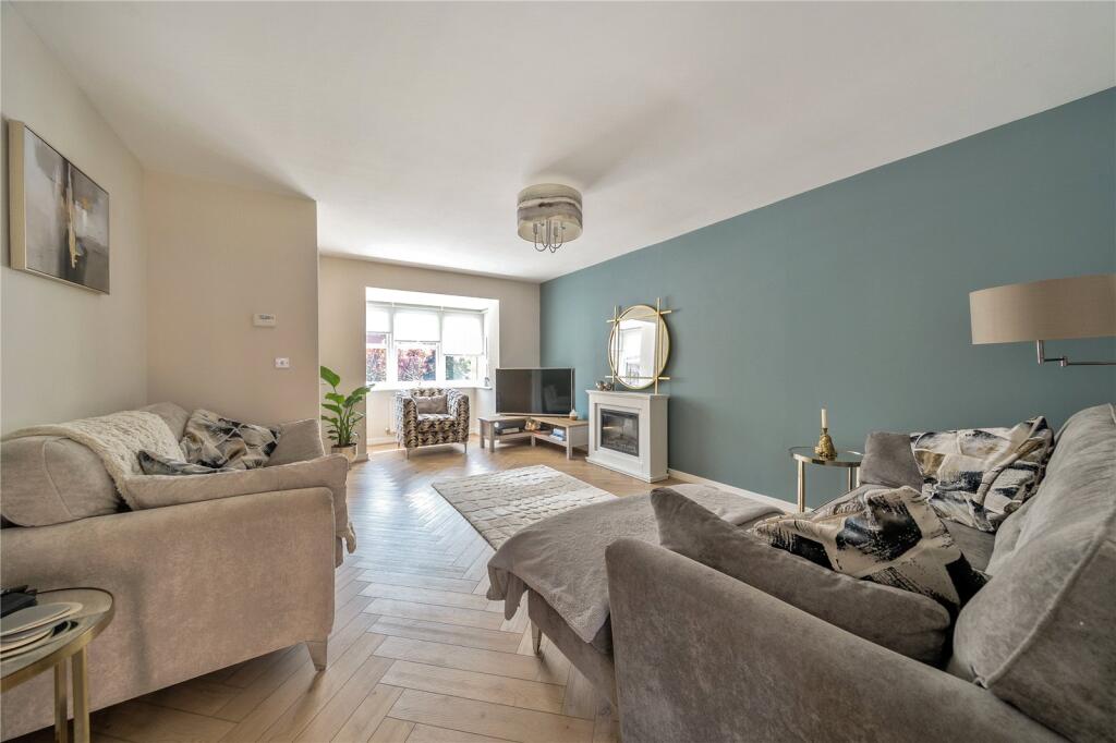 Overend Avenue, Pocklington, York, YO42 photo 2