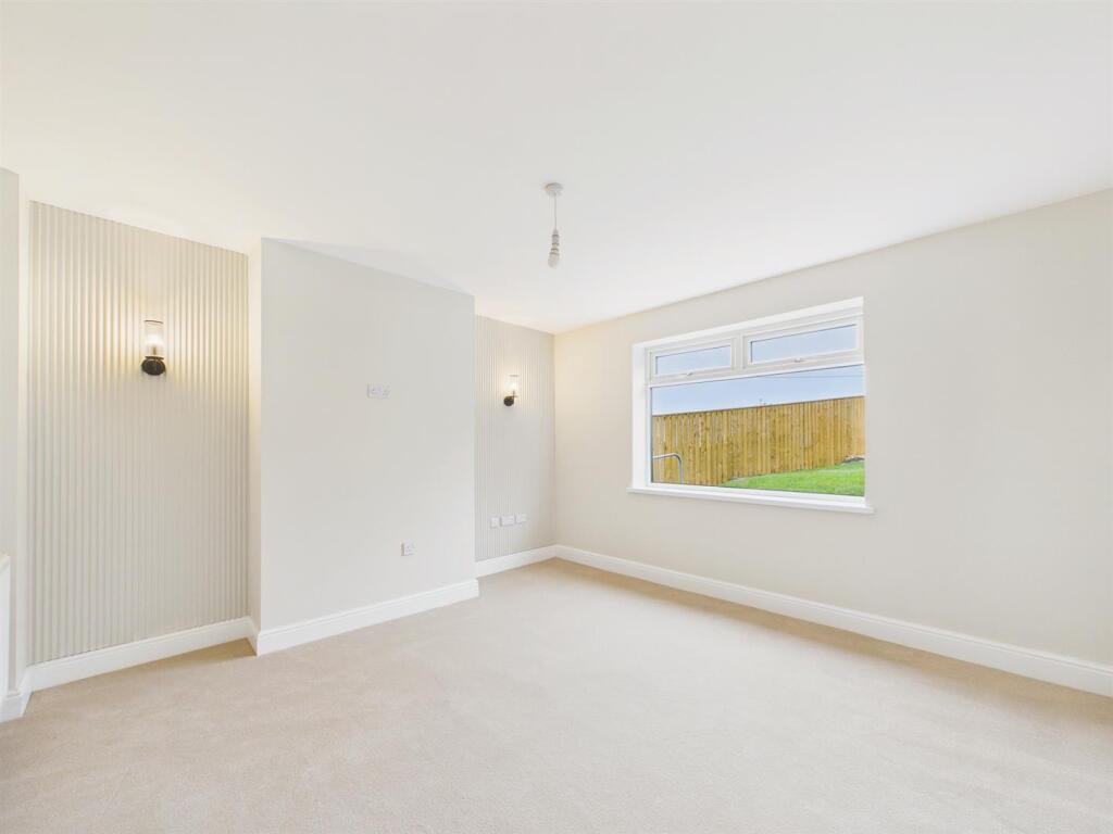 House in Newcastle upon Tyne - View 3
