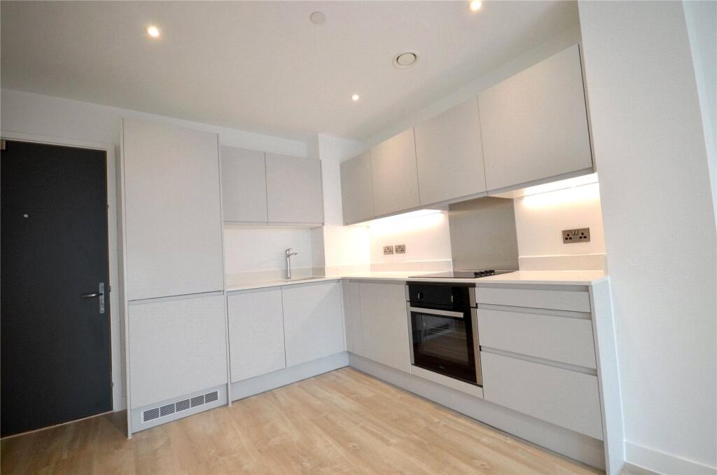 Apartment in Manchester - View 3