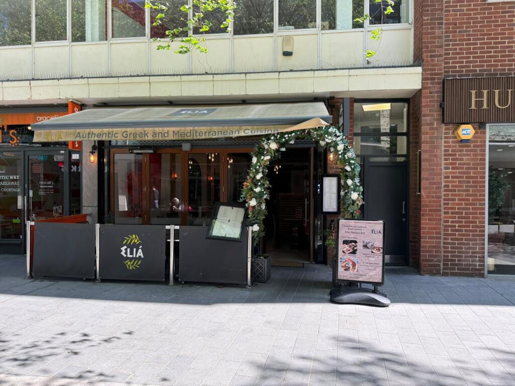Main image of property: 14 Commercial Way, Woking, GU21 6ET