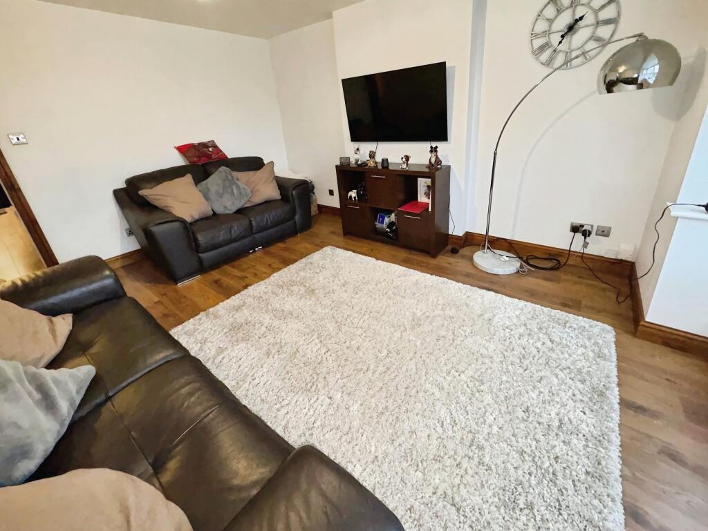 Homewood Drive, Nottingham, NG17 photo 3