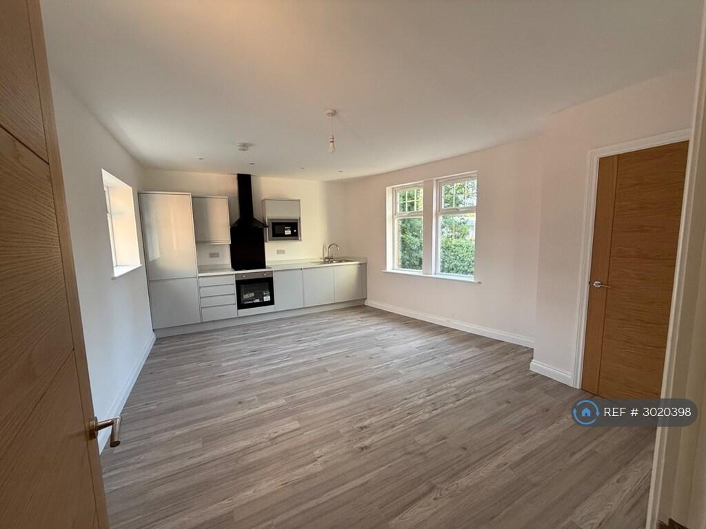Apartment in Durham - View 2
