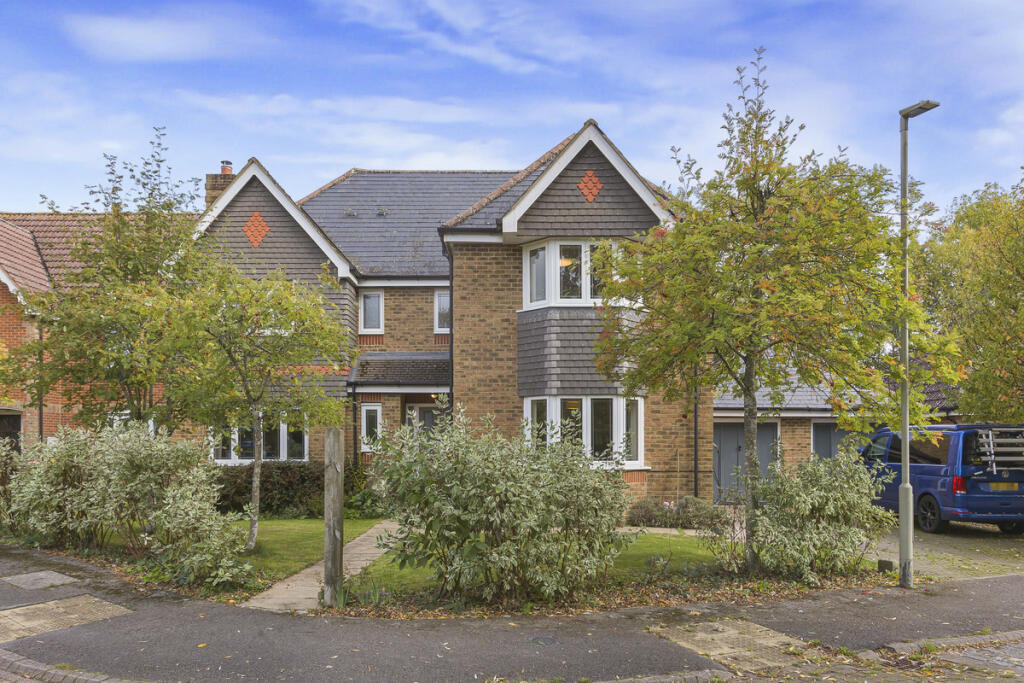 Main image of property: Broad Field Road, Yarnton, OX5