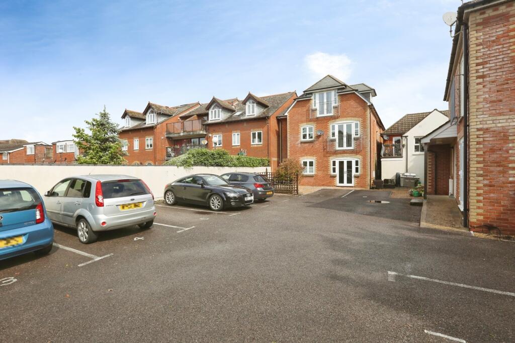 Main image of property: Shore Road, Warsash, Southampton, Hampshire, SO31