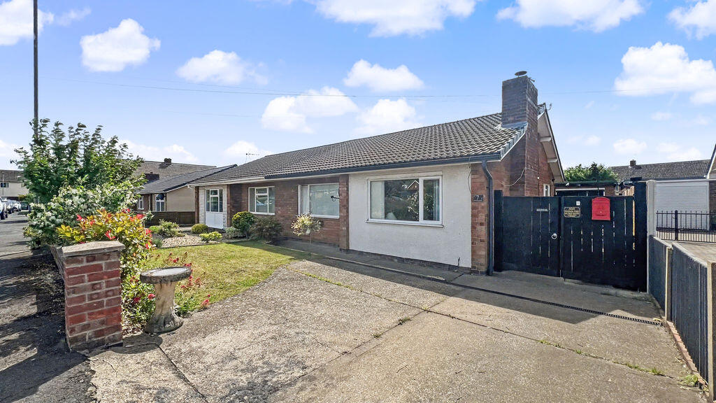 Main image of property: Lynton Close, Scunthorpe