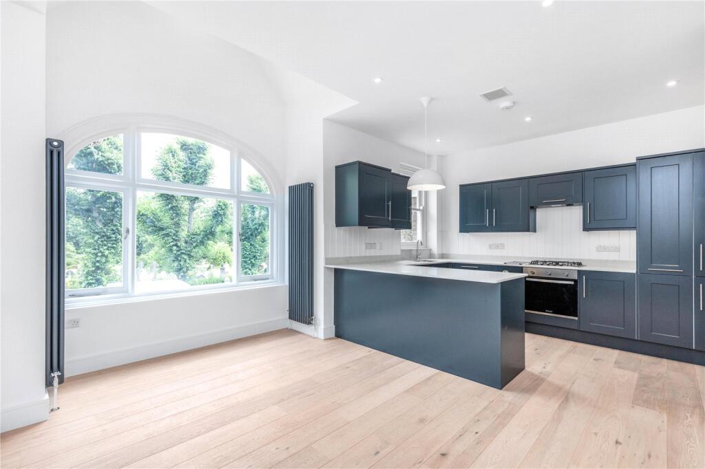 Apartment in London - View 5