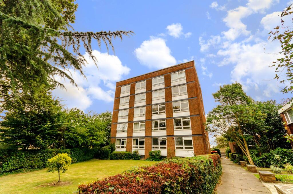 Main image of property: Putney Heath Lane, Putney, London, SW15